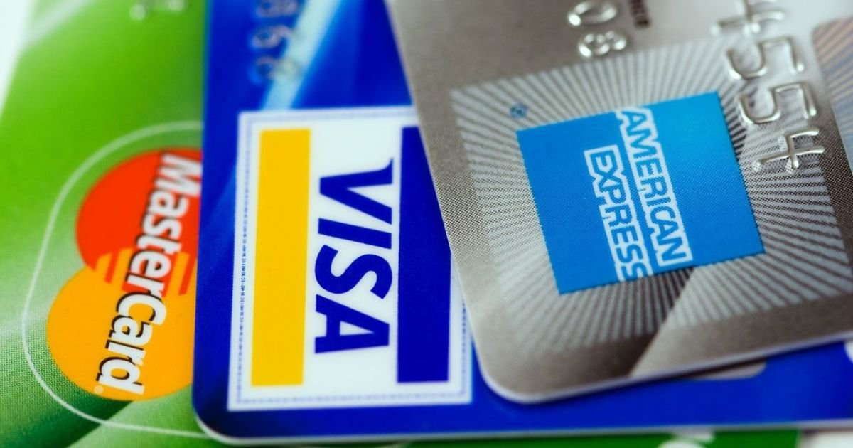Regalia Gold Credit Card Vs Infinia Credit Card (2024) - Which One is the Best? 1 Credit Cards
