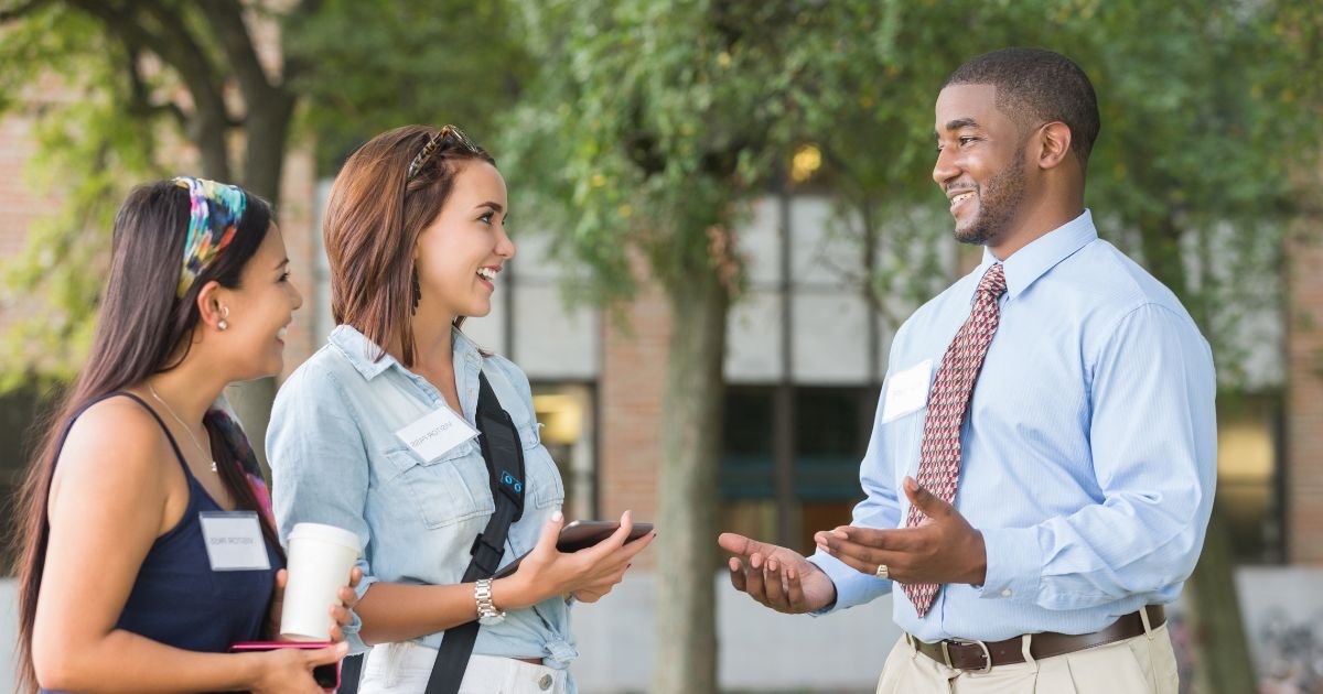 Importance of Tour Guide Training 