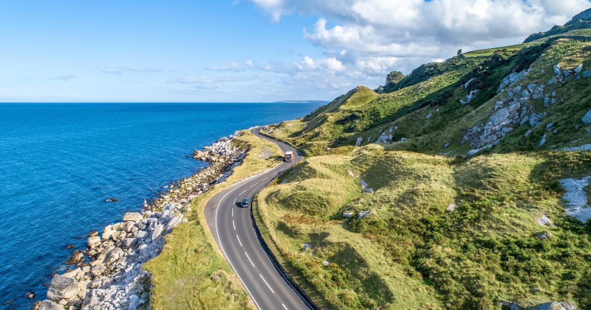 Best Travel Guide for Ireland in 2024 (Emerald Isle Essentials) 3 Ireland Route And Transportation Tips