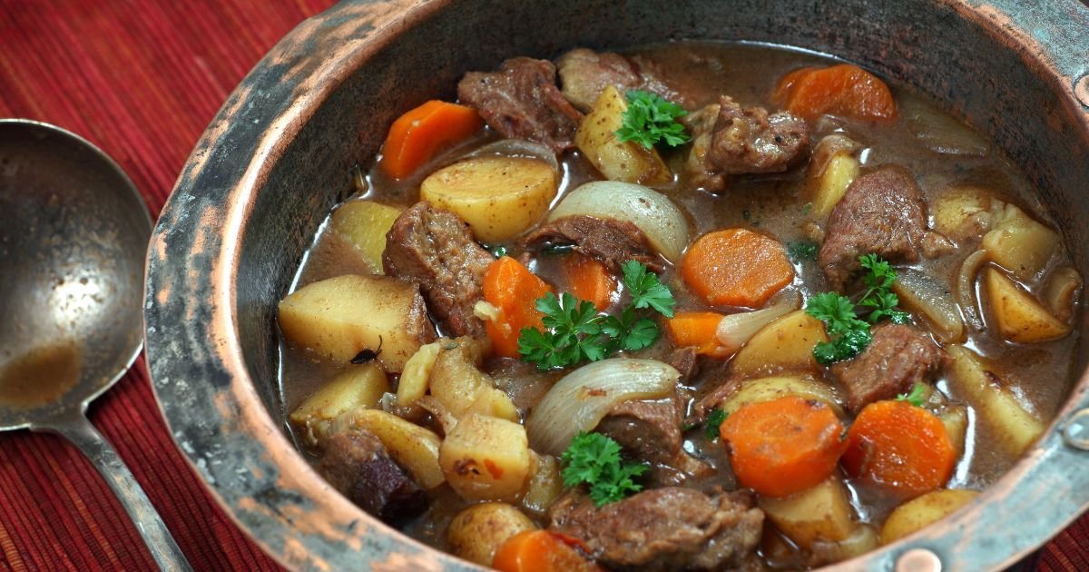 Best Travel Guide for Ireland in 2024 (Emerald Isle Essentials) 7 Irish Stew