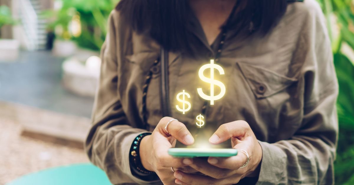 Where Do Tour Guides Make the Most Money? (Global Hotspots for 2024) 4 Navigating Seasonal Earnings Variances