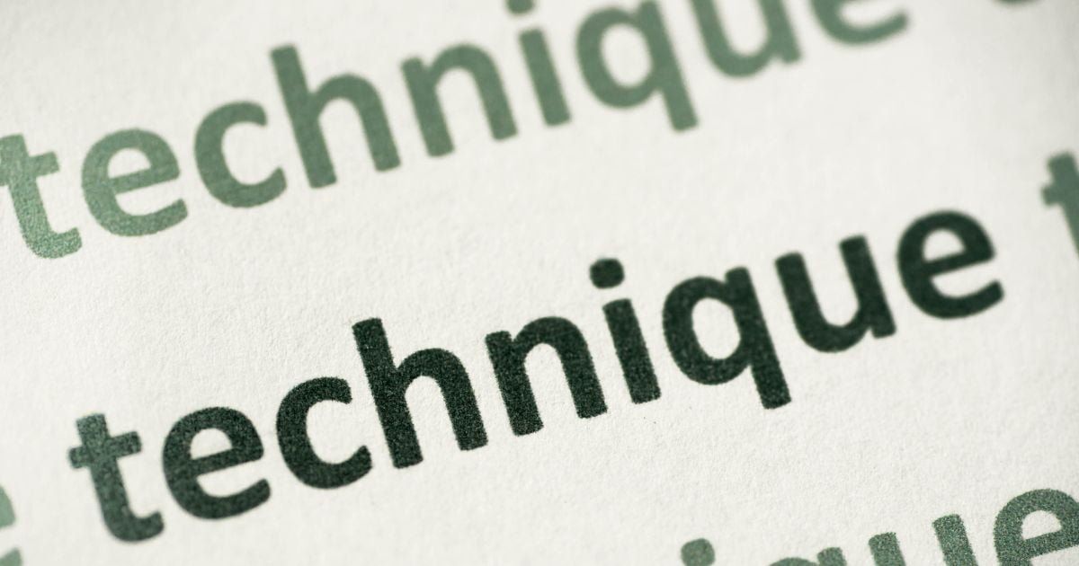 How to Write a Tour Guide Script Perfectly in 2024 (Craft Engaging Narratives!) 8 Writing Techniques