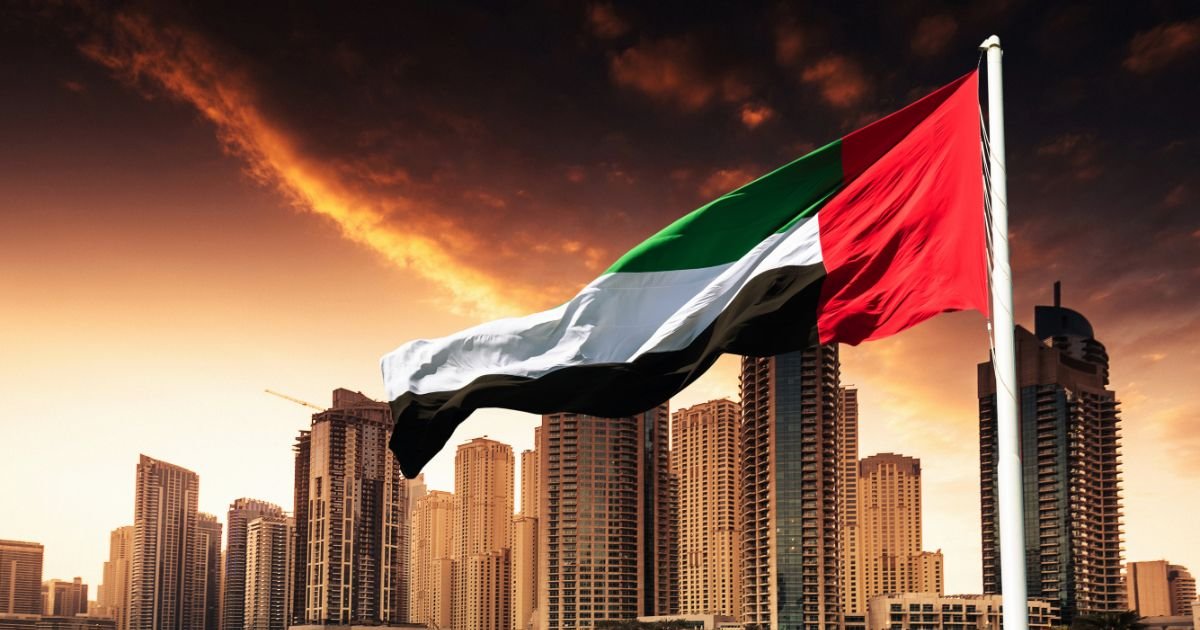 How to Apply Golden Visa for Healthcare Workers in 2024? 3 Why UAE Golden Visa is Best for Healthcare Workers (Compared to Other Options)